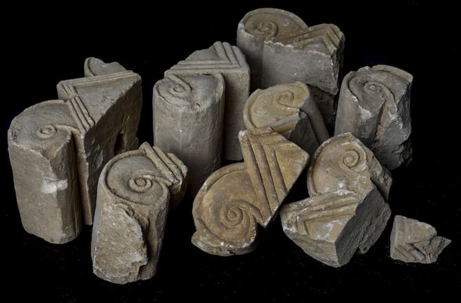 Proto-Aeolic capitals for windows, Jerusalem Proto-Aeolic capitals for windows, Jerusalem